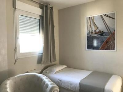 Grand Cap Rooftop Pool - 82