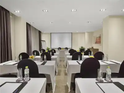 Mercure Hanoi La Gare - 37