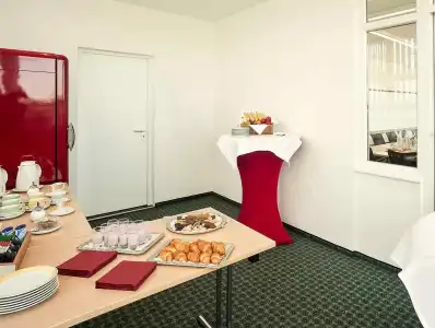 ibis Dresden Zentrum - 8