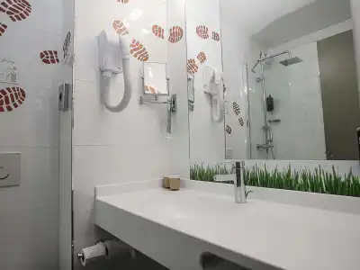 ibis Styles Lisieux Normandie - 9