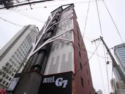 G7 - 0