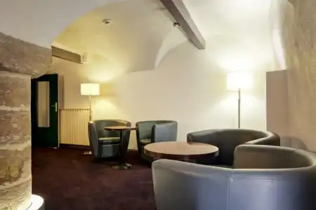 Le Phénix Hôtel - 11