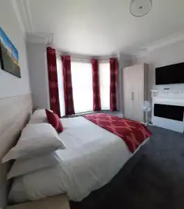 Sportsview Guest House - 46