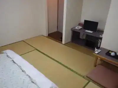 Uokagi Ryokan - 16