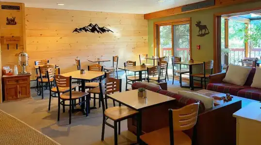Snowed Inn - 22