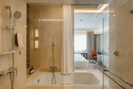 Ramada Plaza by Wyndham Bangkok Menam Riverside - 42