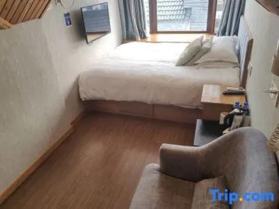 Qilan Boutique Homestay - 12
