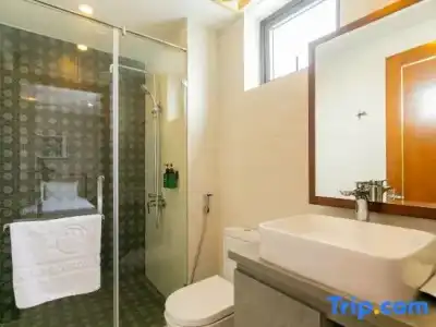 Ritzy Boutique Da Nang - 94