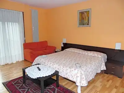 Nassa Garni - 123