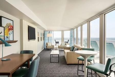 DoubleTree by Hilton Ocean City Oceanfront - 190