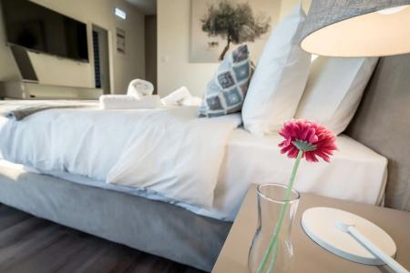 Urban Nest - Suites & Apartments - 31