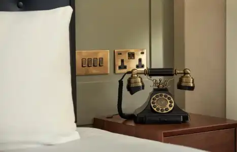 100 Queen's Gate London Kensington, Curio Collection by Hilton - 23