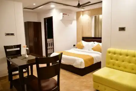 Grand Lotus Inn - 75