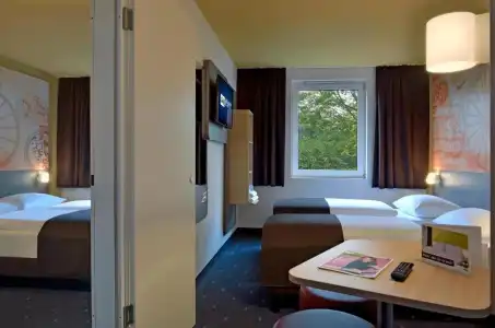 B&B Schweinfurt-Süd - 35