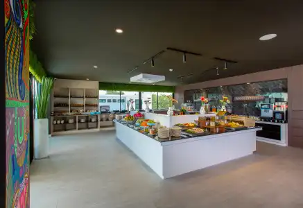 Utopia Naiharn - 7