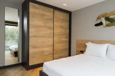 Z-Suites - 3