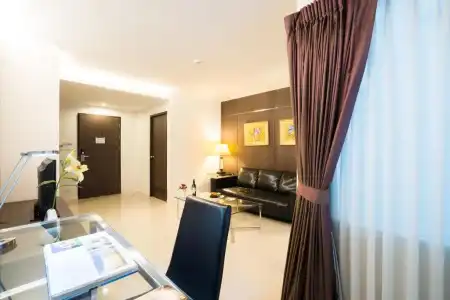 Beyond Suite - 52