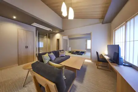 Rinn Shirakawa South - 40