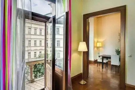 Art House Apartments by Adrez Living - 5