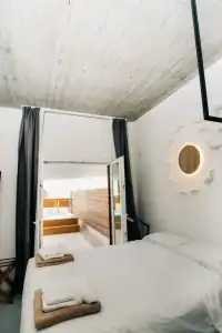 Mesanto Luxury Suites - 114
