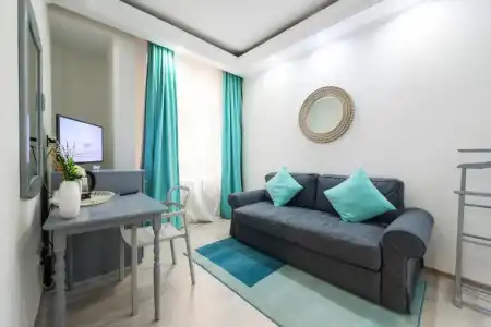 Relax Comfort Suites - 117