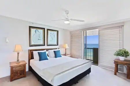 De Ville Apartments - 107