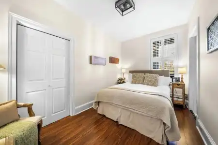 Yolanta’s Bed and Breakfast - 27