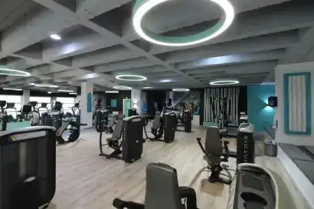VitaLounge Sports & Spa - 32