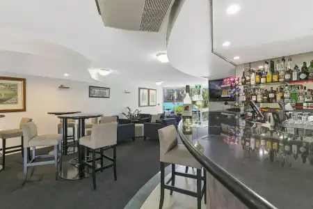 The Wellington Apartment - 13