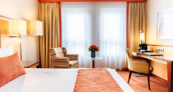 The Q - Quadro City - 95