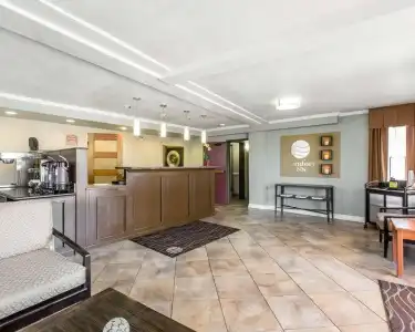 Comfort Inn & Suites Ventura Beach - 27