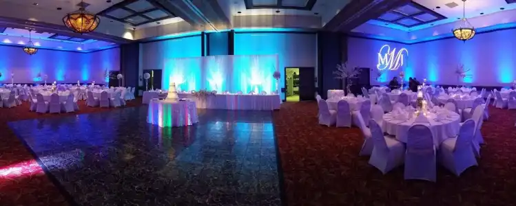 MCM Elegante and Conference Center Odessa - 10