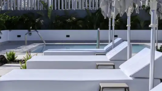 Relaxia Beverly Suites - 14