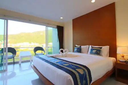 Good Nice Patong - 5