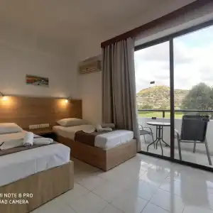 Sotirakis Studios - 35