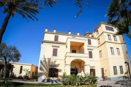 Villa Crawford - Religious Hospitality - 22