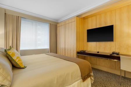 Omni Berkshire Place - 39