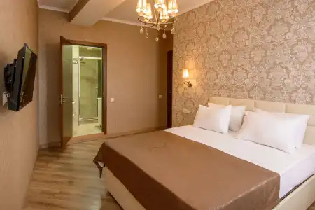 Dat Exx Apartments - 2