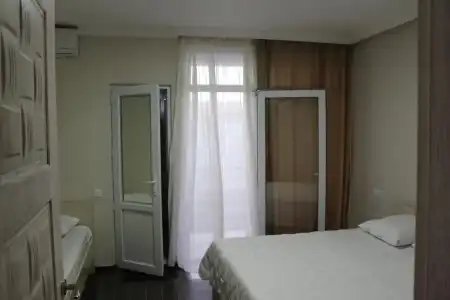 Guest House Kobuleti on Aghmashenebeli - 5