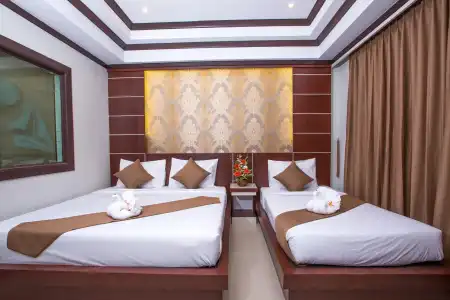 Phi Phi Andaman Beach Resort - 26