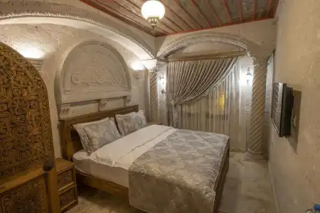 Underground Cave Suites - 25
