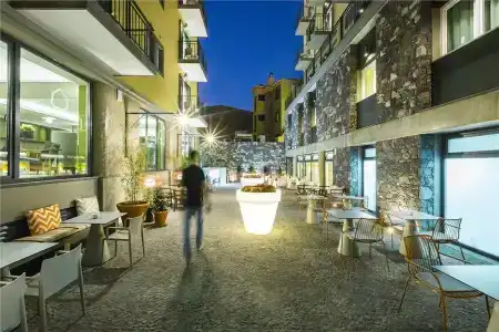 Castanheiro Boutique - 30