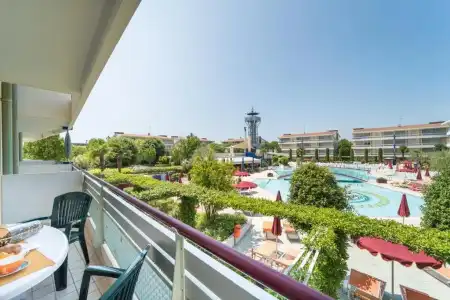 ApartPlanetarium Resort - 39