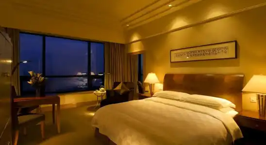 Hilton Chongqing - 3