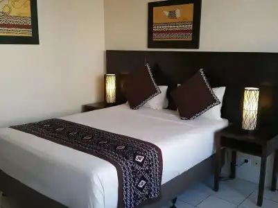Smugglers Cove Beach Resort and - 29
