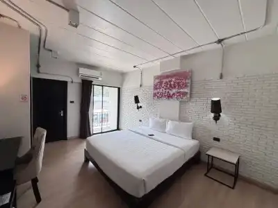 Diary Suite - 26