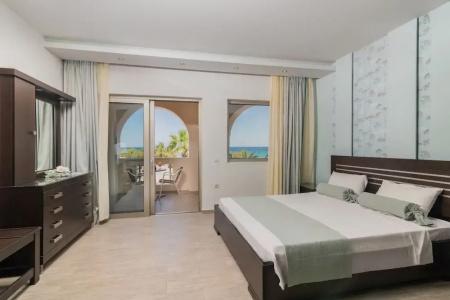 Plaka Beach Resort - 34