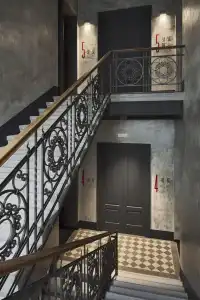 The Modernist - 49