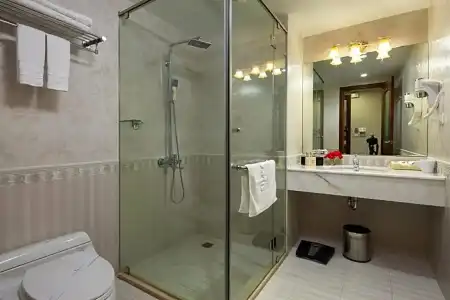 Sq Hang Gai & Spa - 108