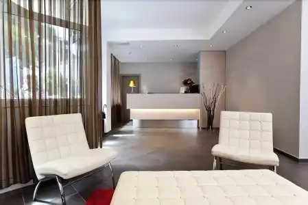 Regina - 14